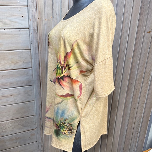 Floral Print Tunic Top in Yellow - Picture 4 of 6